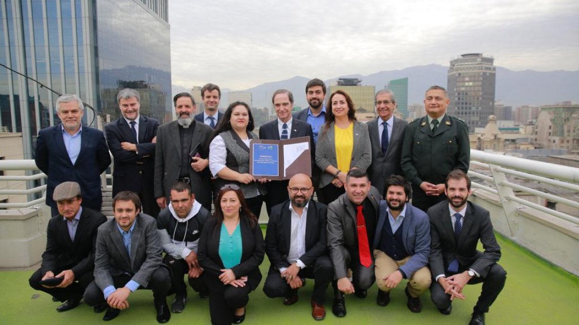 Gobierno presenta reforma para que personas con antecedentes puedan trabajar en el Estado