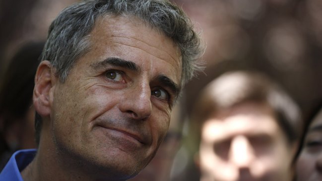 Andrés Velasco se desmarca de eventual candidatura: 