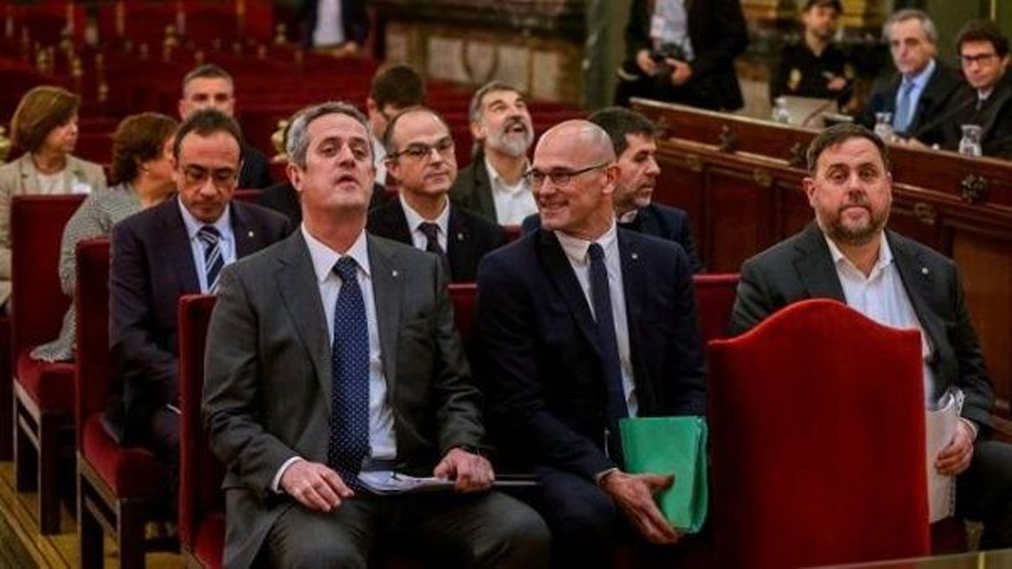 Condenas de hasta 13 años para líderes del proceso independentista catalán