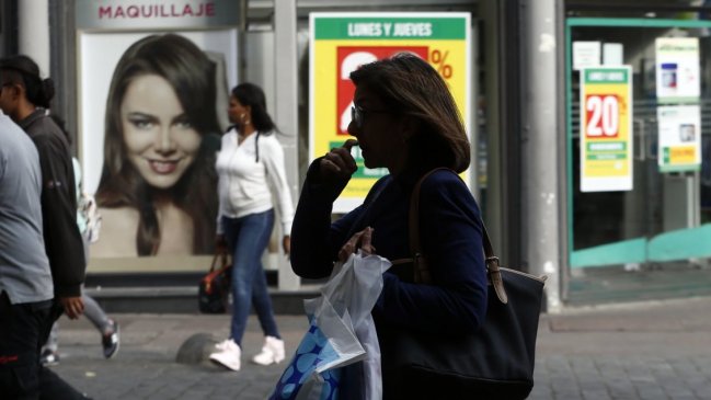 Farmacia indemnizará a mujer que sufrió un accidente en el local