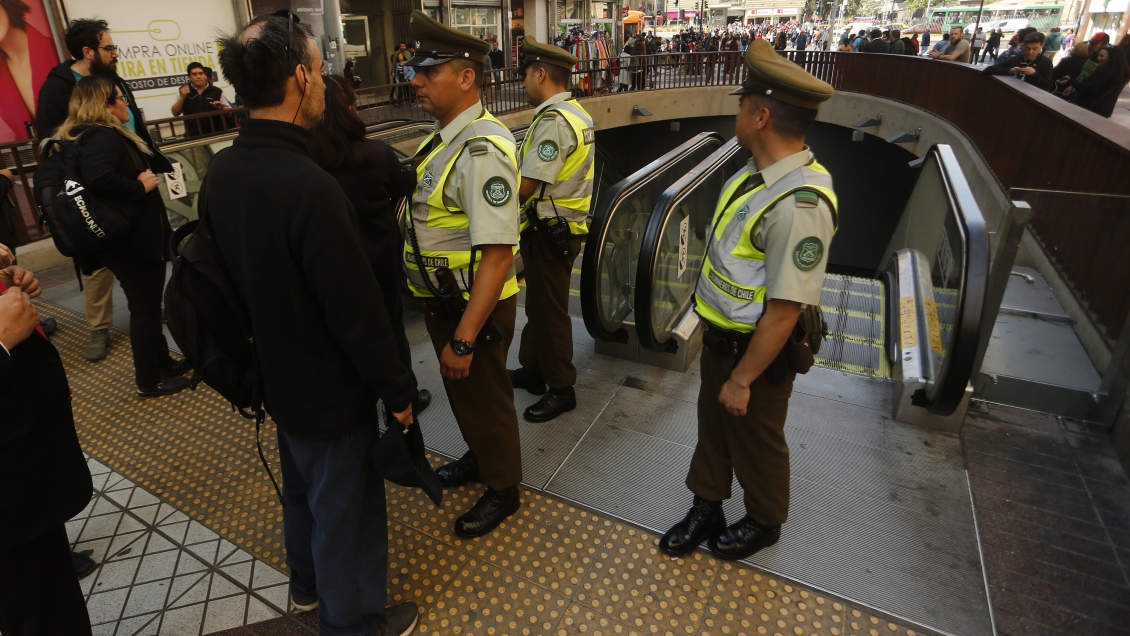 Intendencia refuerza presencia policial en el Metro por evasiones y disturbios