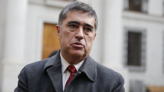 Desbordes a Piñera: ¿Por qué la reintegración no es transable y el control de identidad sí lo es?