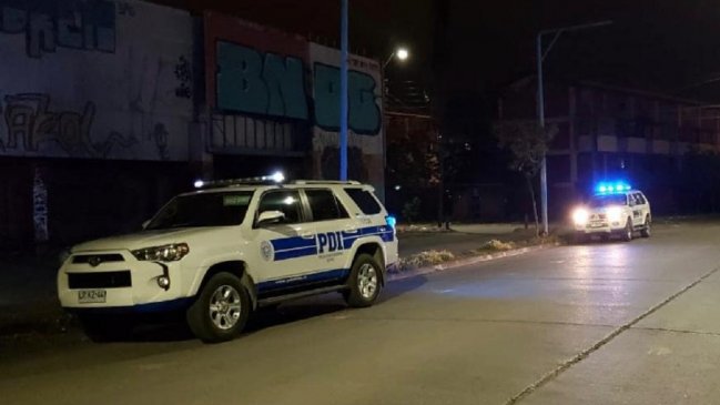 Joven es acuchillado mientras paseaba con su polola en Rancagua