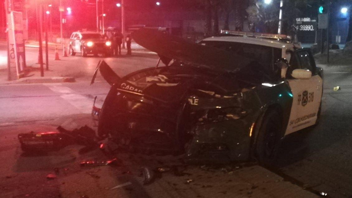 Patrulla de Carabineros protagonizó colisión en Huechuraba