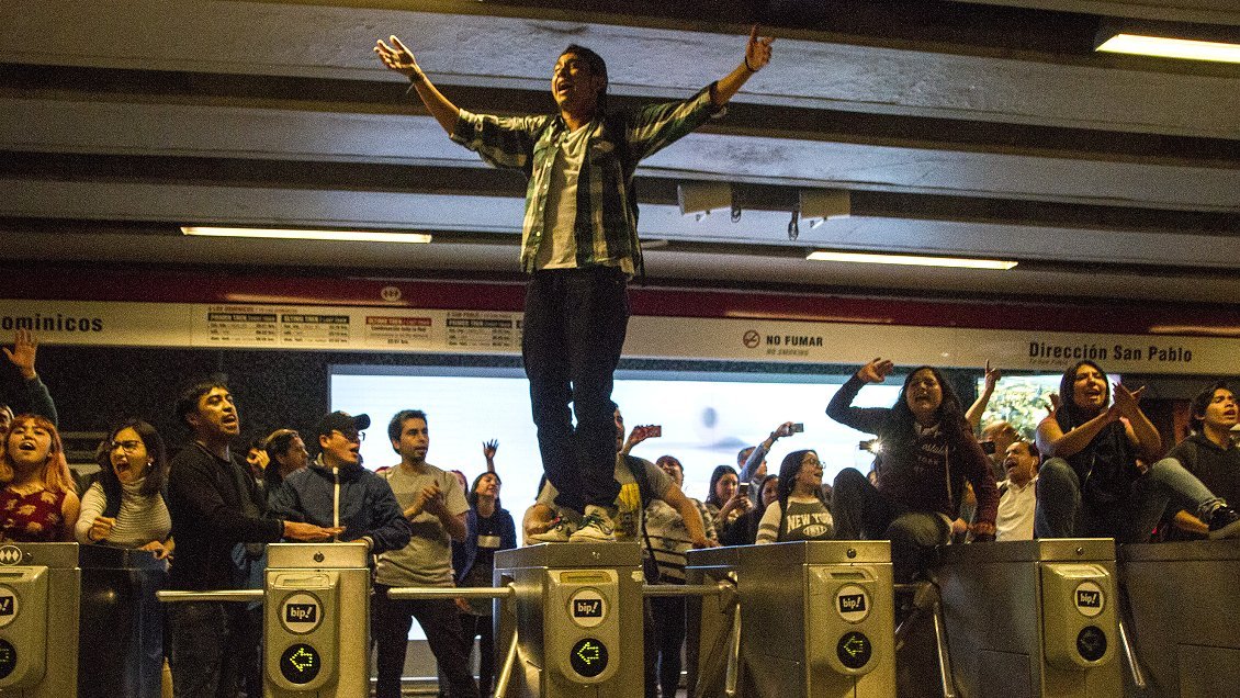 Unidad especial de la PDI está investigando a los evasores del Metro