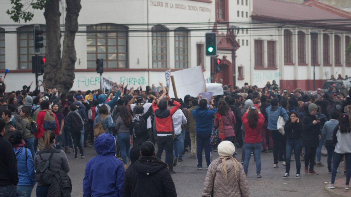 Diario argentino y protestas en Chile: 