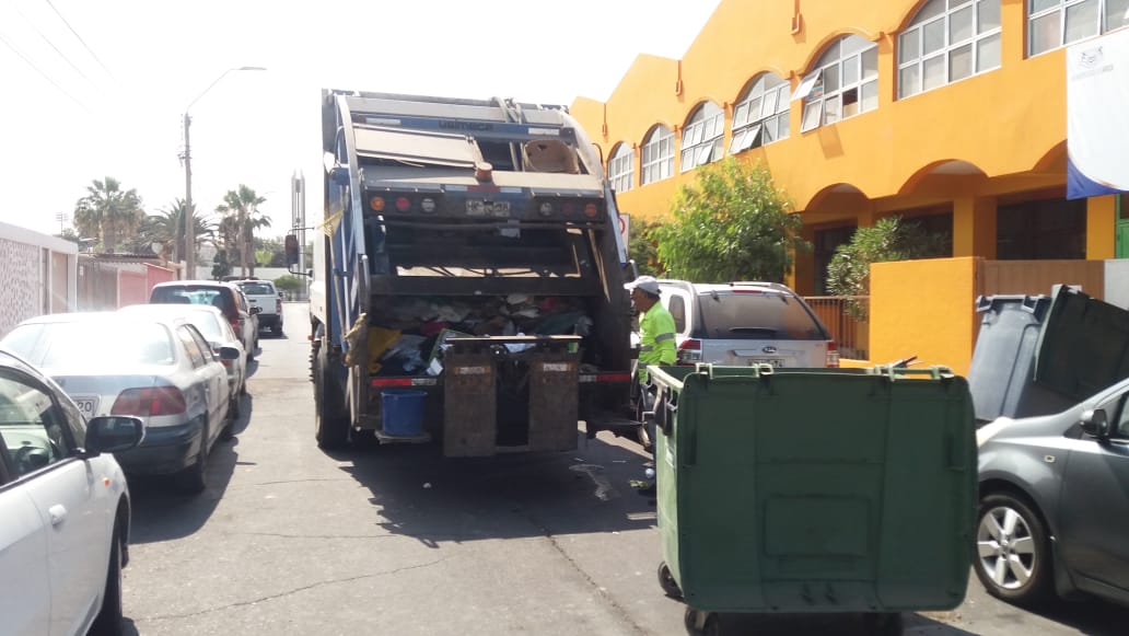Anuncian nuevos horarios de recolección de basura en Arica ante el estado de emergencia