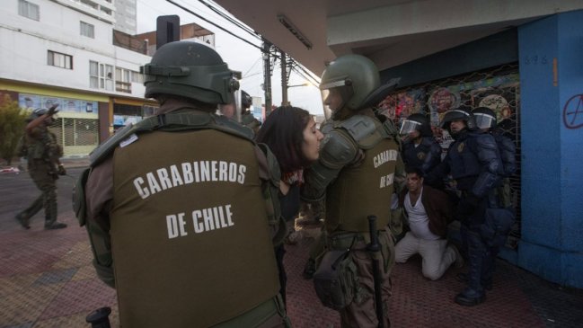INDH elevó a 2.410 la cifra de detenidos en protestas