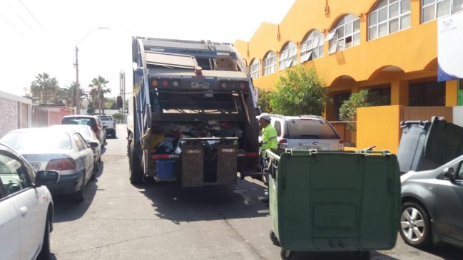 Anuncian nuevos horarios de recolección de basura en Arica ante el estado de emergencia