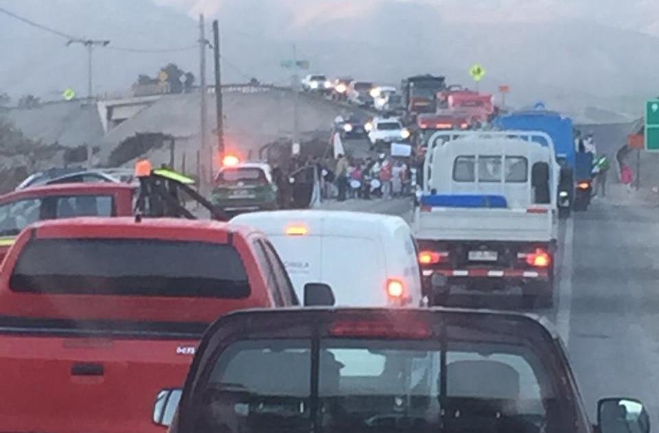 Atacama: Protesta cortó el tránsito en la principal ruta de Tierra Amarilla