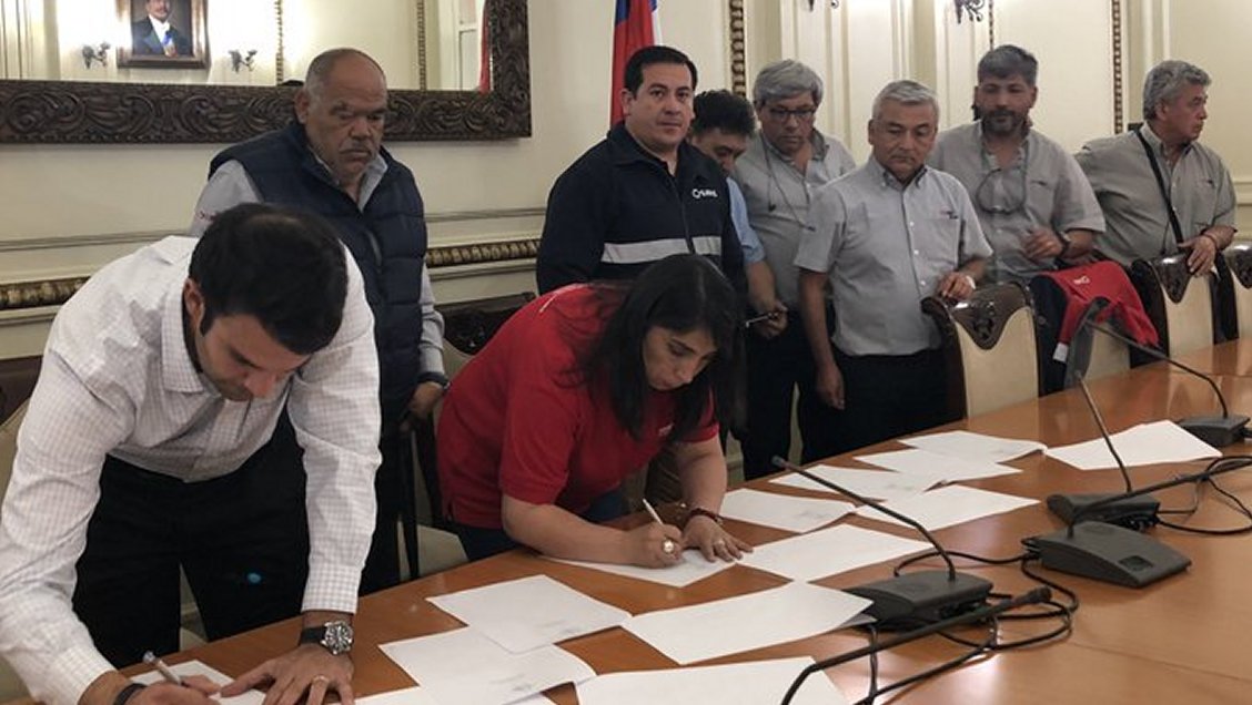 Subus firmó acuerdo y depuso movilización por chofer herido