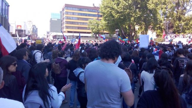 Temuco: Autoridades destacan carácter pacífico de las protestas y baja cifra de detenidos