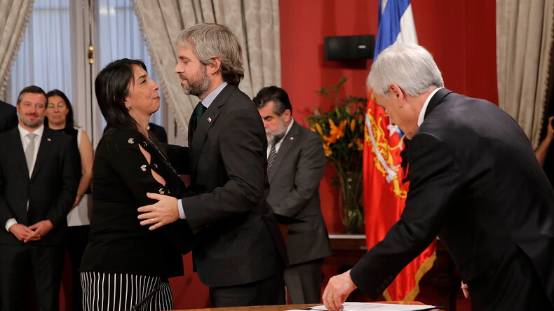 Piñera apostó por un recambio generacional en su nuevo gabinete