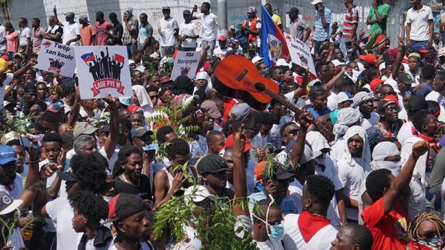 ONU denunció 42 muertos tras siete semanas de protestas en Haití