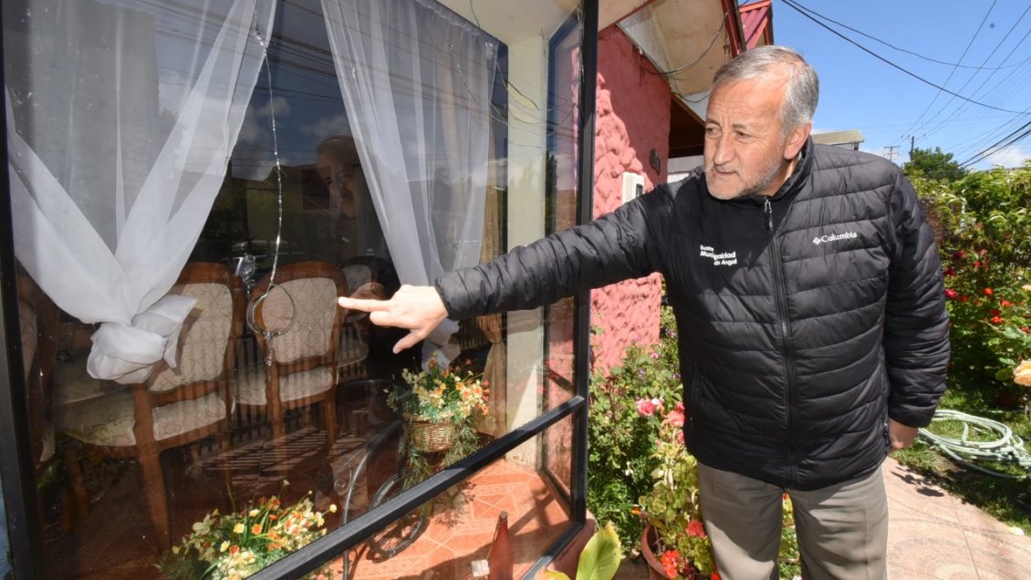 Alcalde de Angol solicitó protección policial tras ataque a su domicilio