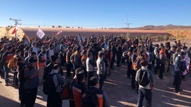 Sindicato de Antucoya logró acuerdo y puso fin a la primera huelga de Antofagasta Minerals