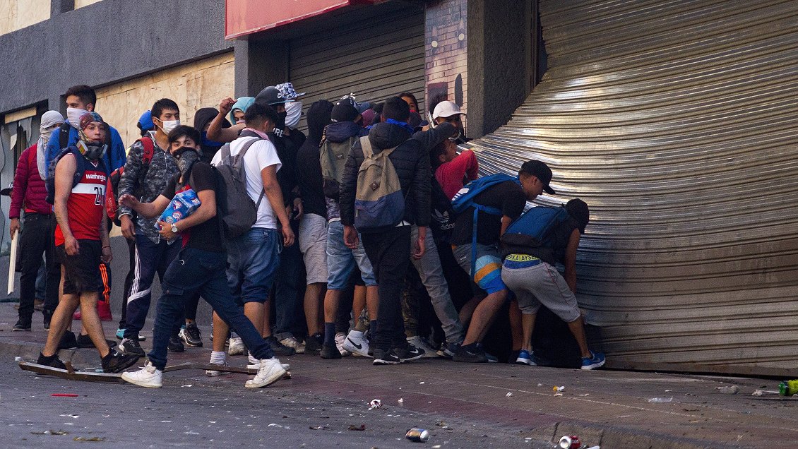 Gobierno busca endurecer penas y dar cárcel efectiva a los saqueadores