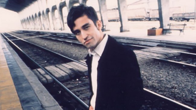 Estrenan emotiva autobiografía audiovisual de Jorge González