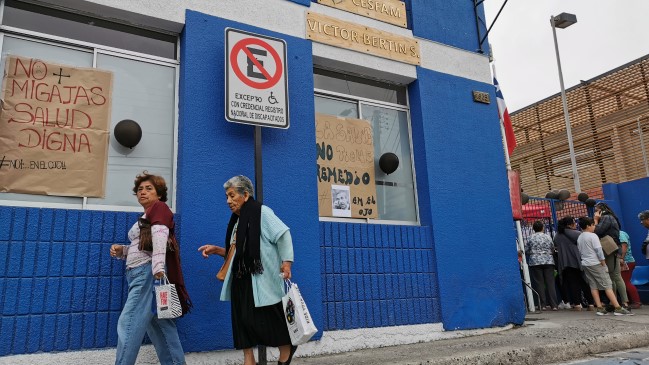 Con cacerolazos y turnos éticos continúa la movilización de la salud pública en Arica