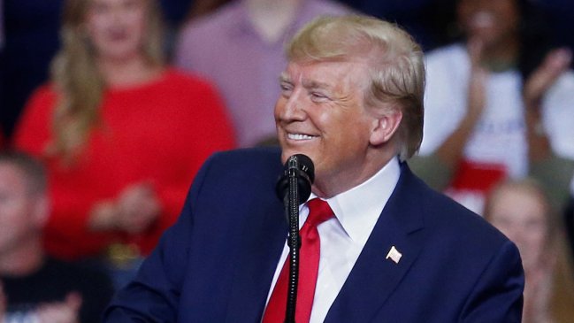 Jueza ordena a Trump pagar dos millones de dólares por mal uso de su fundación