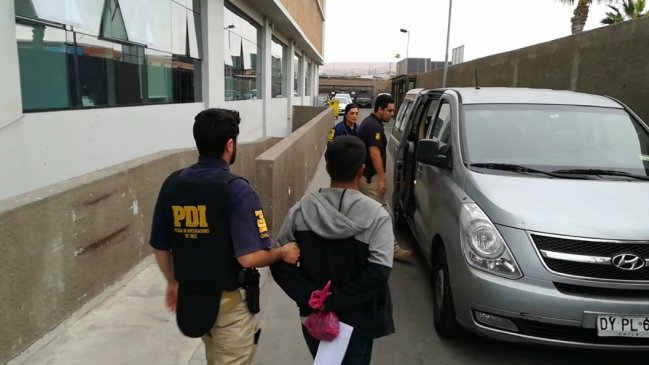 Detuvieron a 15 personas por destrozos en colegio de Arica