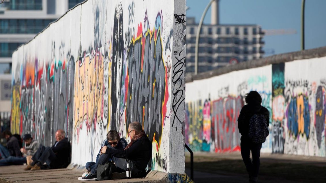 Memoria y arte: El Muro de Berlín sigue presente en los espacios públicos