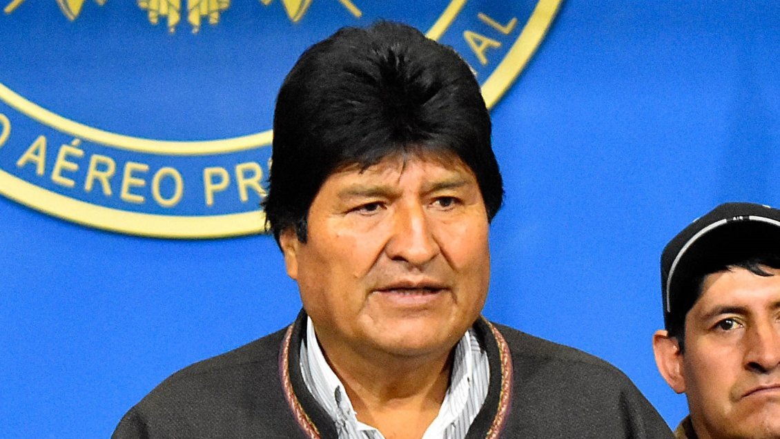 Evo Morales acepta el asilo ofrecido por México por razones humanitarias