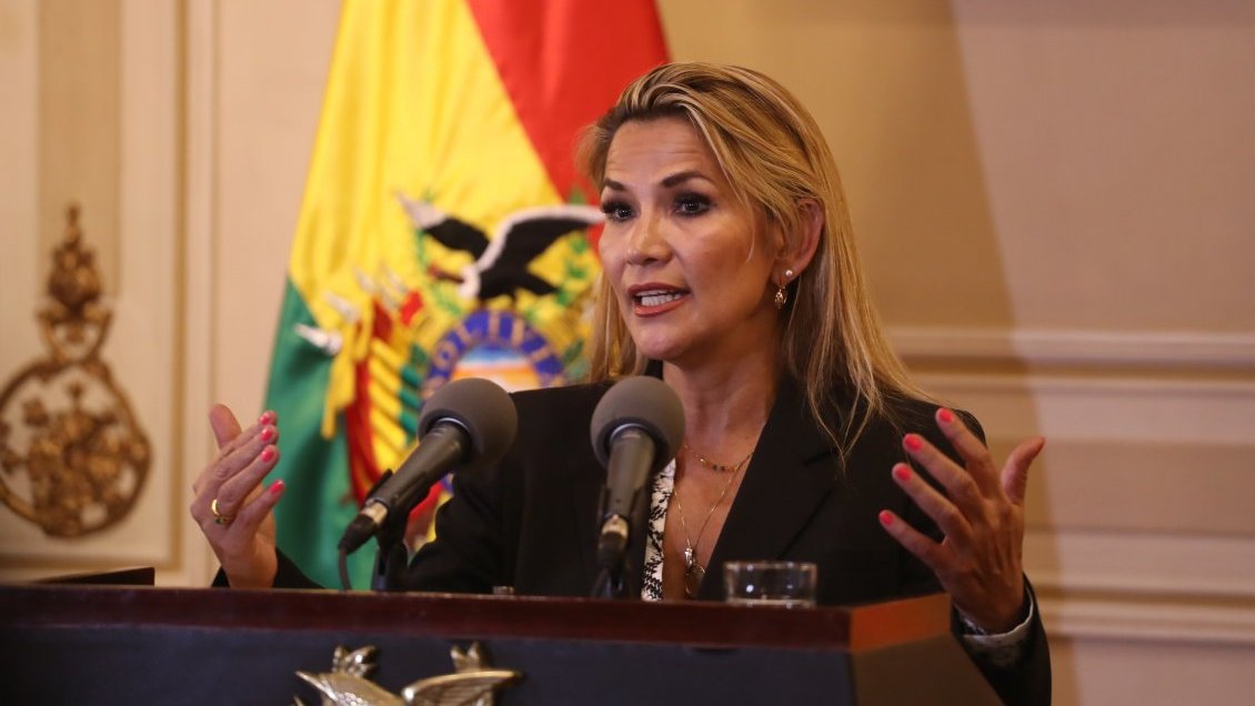 México, Venezuela y Alberto Fernández no reconocen a Jeanine Áñez como presidenta de Bolivia