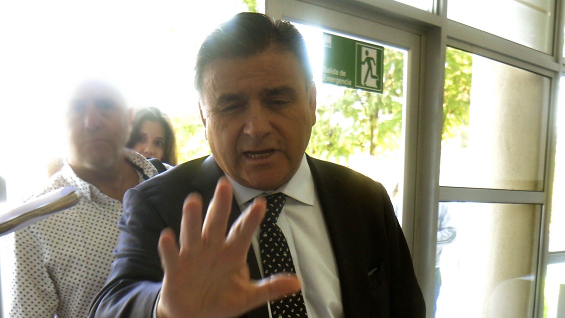 Alcalde UDI sostiene que Fuerzas Armadas exigieron "garantías" a Piñera