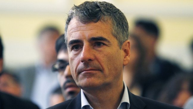 Andrés Velasco: Las consecuencias económicas de la crisis serán fuertes y muy lamentables