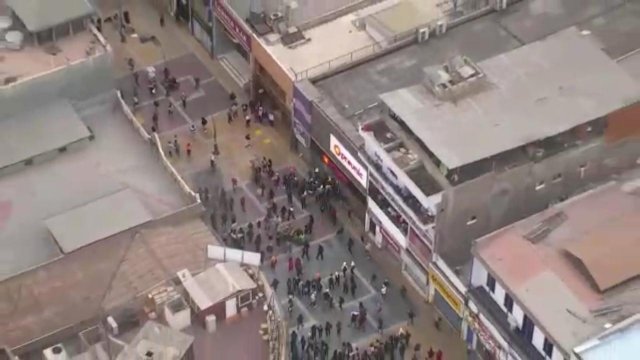 Dron captó saqueo e intervención policial en PreUnic de Antofagasta - Cooperativa.cl