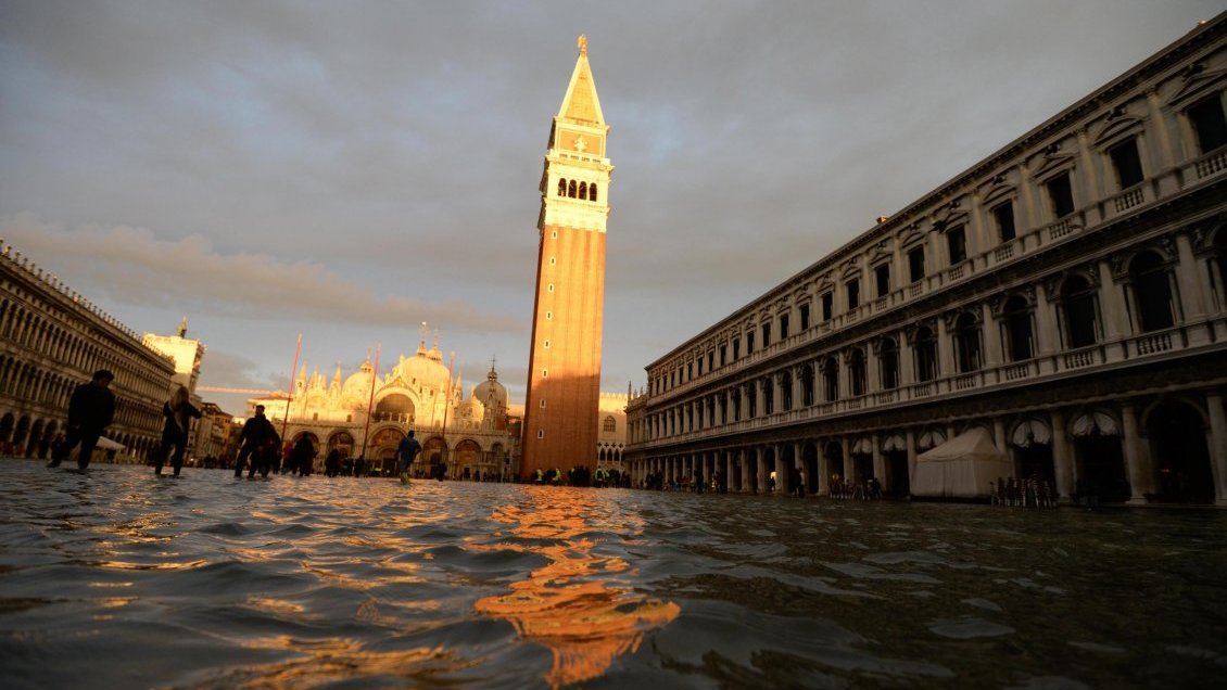Venecia empieza a respirar tras su peor inundación en más de medio siglo