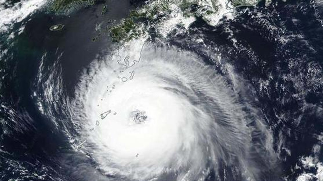 Filipinas: Norte del país espera llegada de un tifón, mientras el sur fue afectado por terremoto