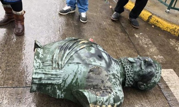  Fiscalía de Temuco investiga destrozo de monumentos  