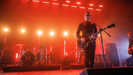   Interpol hizo vibrar el Teatro Caupolicán en su regreso a Chile 