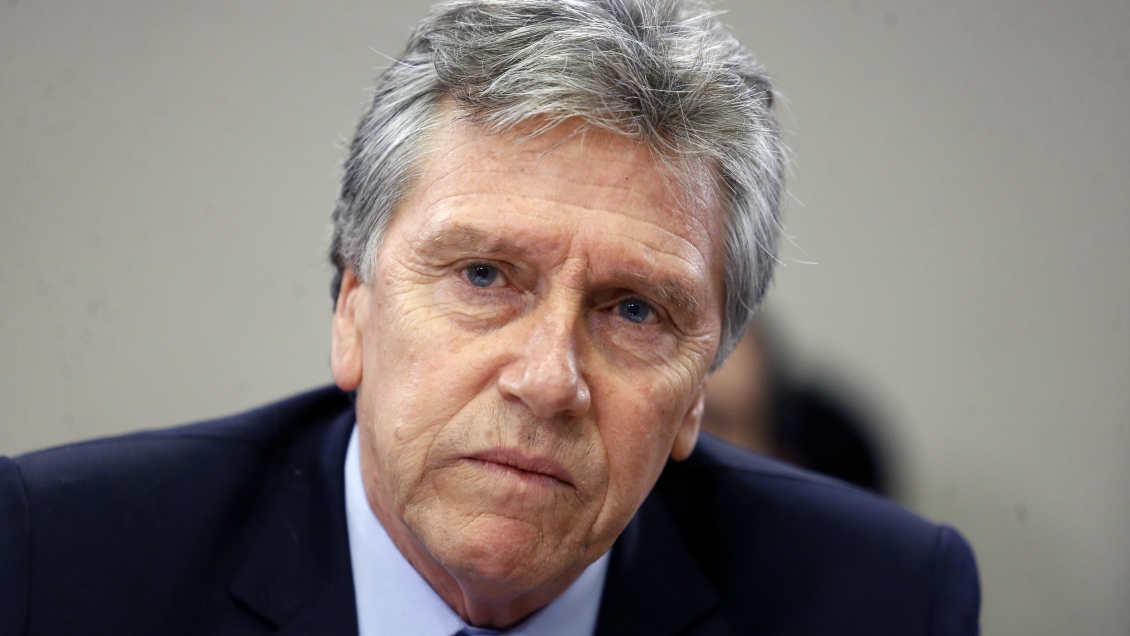 Ministro Espina: Las FFAA pueden y deben defenderse frente a ataque de Amnistía