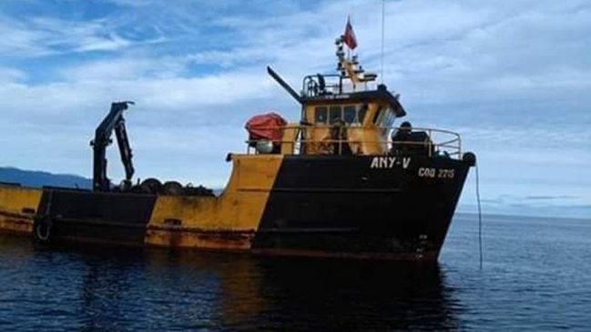 Una persona está desaparecida tras naufragio de un remolcador en Chaitén