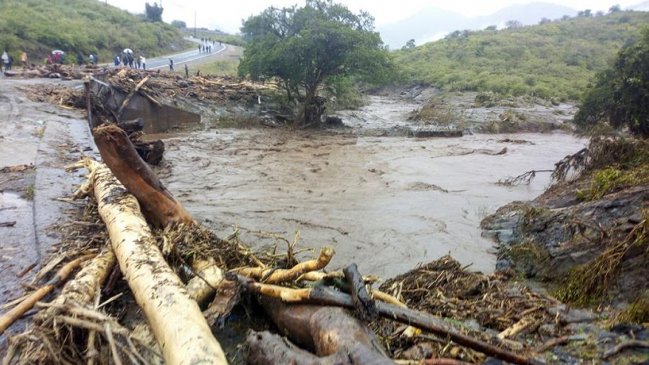  Deslizamientos de tierra en Kenia dejaron 37 muertos  