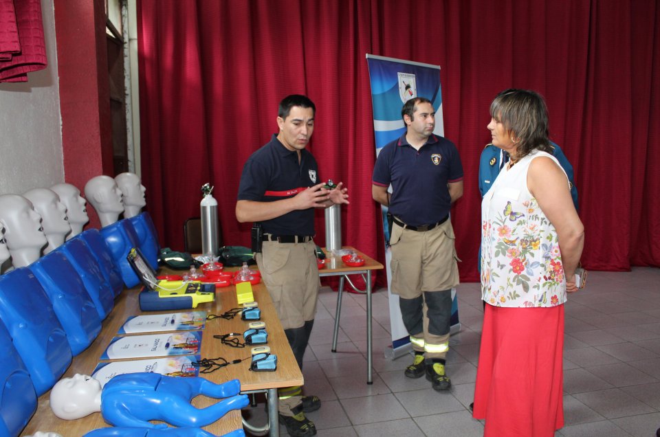 Bomberos impartirán clases gratuitas de primeros auxilios a escolares de Coelemu