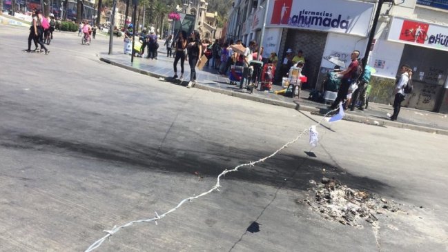 Detienen a sujeto que instaló alambres de púas para evitar el tránsito en Viña del Mar