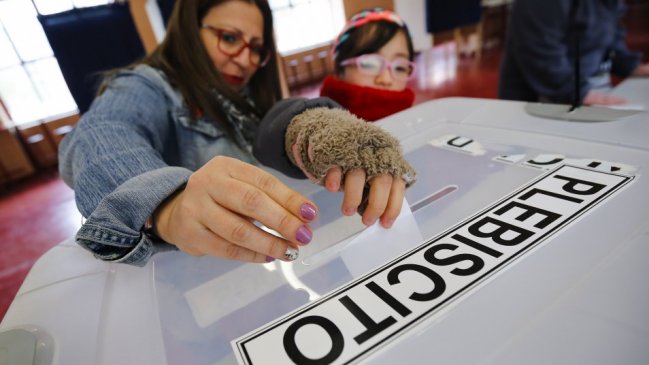 Definen cinco preguntas para plebiscito por nueva Constitución en Iquique