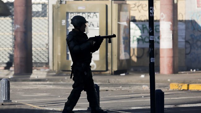 Polémica por uso de balines de Carabineros podría llegar a la Corte Suprema