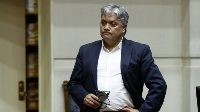 Senador Navarro presentó 