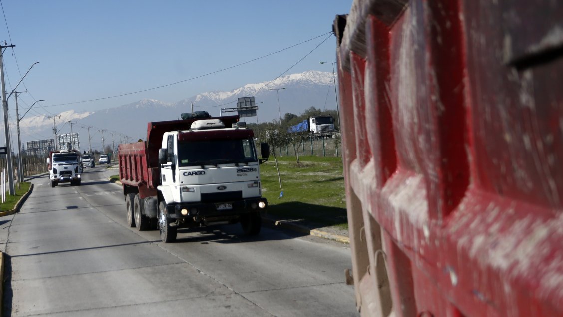 Sacyr se adjudicó concesión para obras de modernización del Camino de la Fruta
