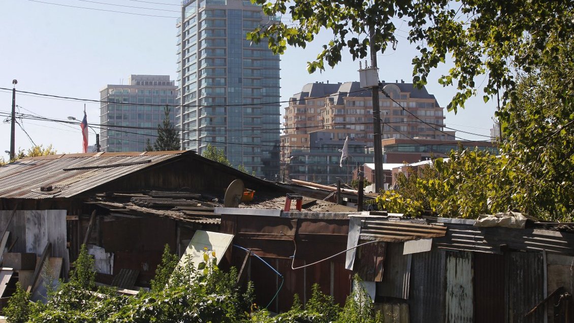 Banco Central: Si el desempleo llega al 10 por ciento y la inflación al 6%, retrocederemos 27 años