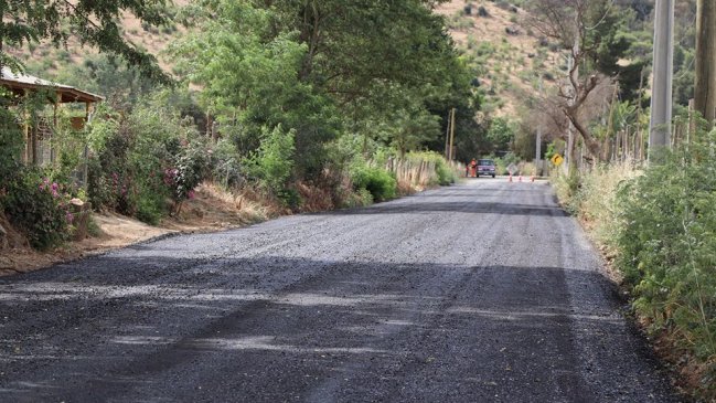 MOP O'Higgins inspecciona avances de pavimentación en caminos rurales de la zona