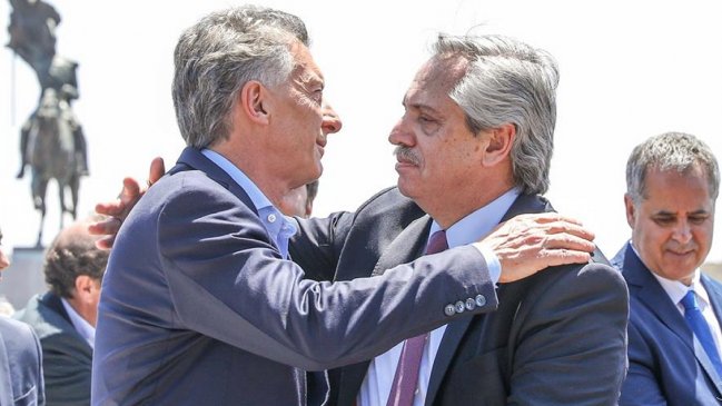 Alberto Fernández y Macri fueron juntos a misa por la 