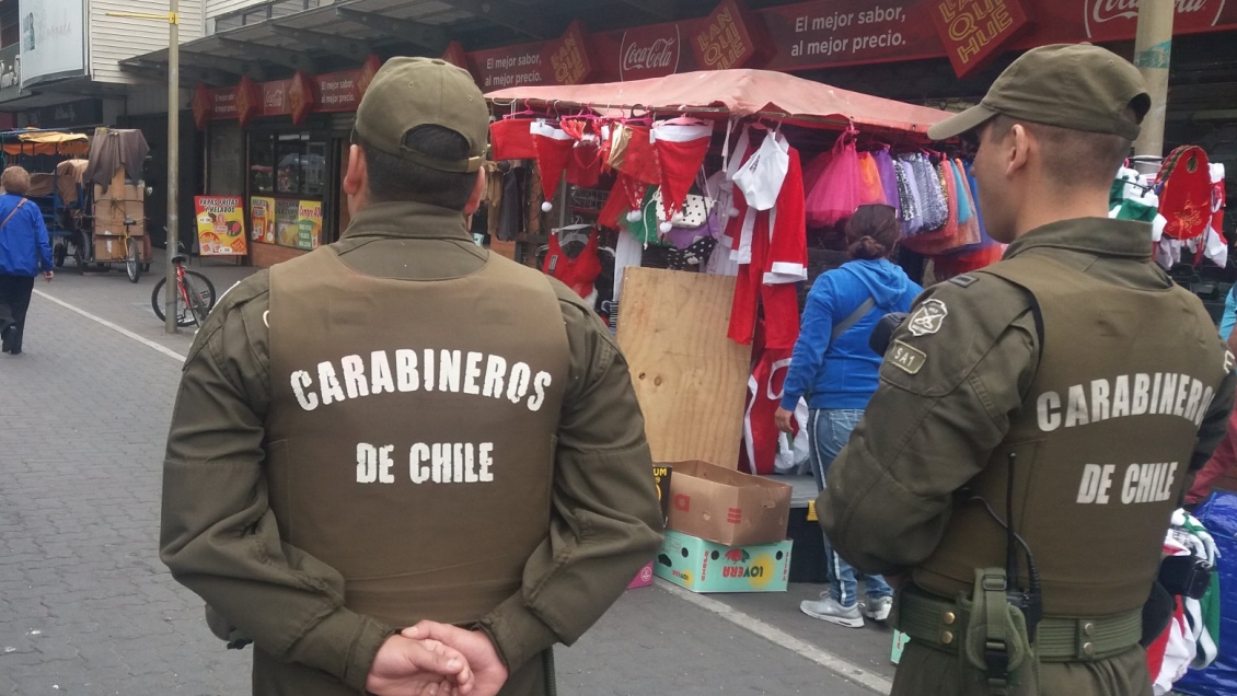 Carabineros coparon paseos peatonales de Concepción para evitar comercio ilegal