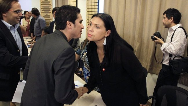 Gobierno llegó a acuerdo con 10 gremios por reajuste salarial al sector público