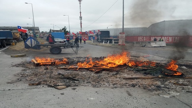 Concepción: Vega Monumental descontará tarifas a locatarios mientras acuerdan solución definitiva